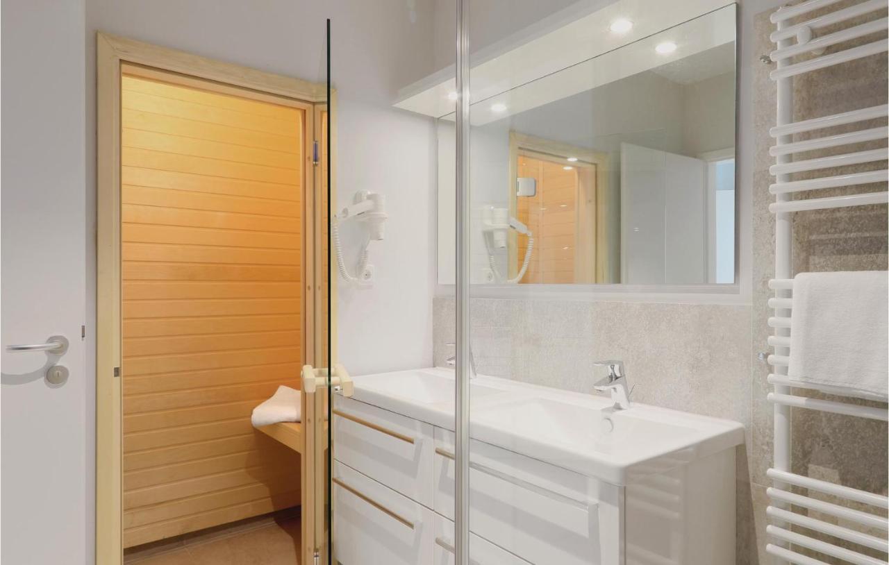 Duenenvilla Deluxe Lübeck Exteriör bild
